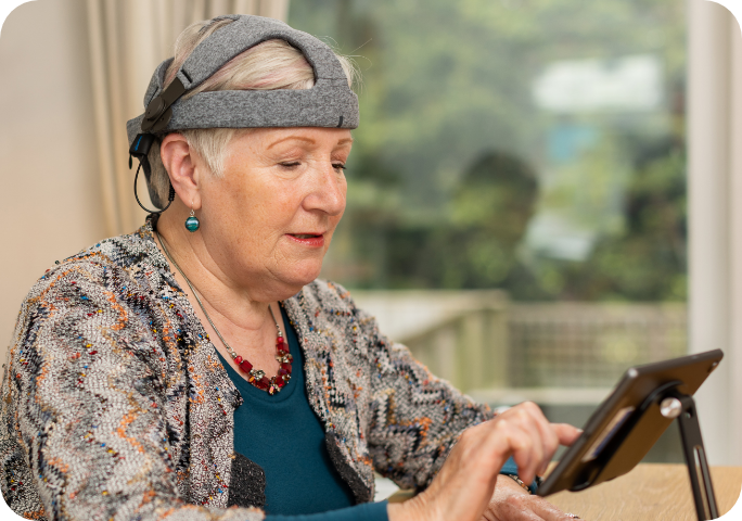 Woman using Cumulus Neuroscience EEG headset